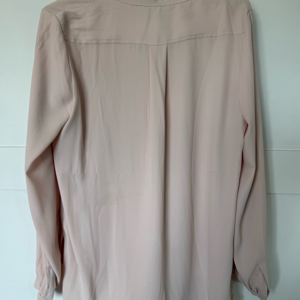 White House Black Market Soft Pink Blouse - Picture 2 of 4